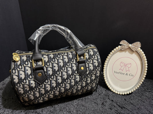 The Park Avenue Barrel Bag
