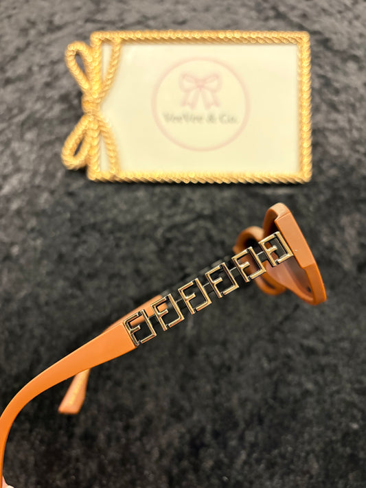 Amber Oval Sunnies