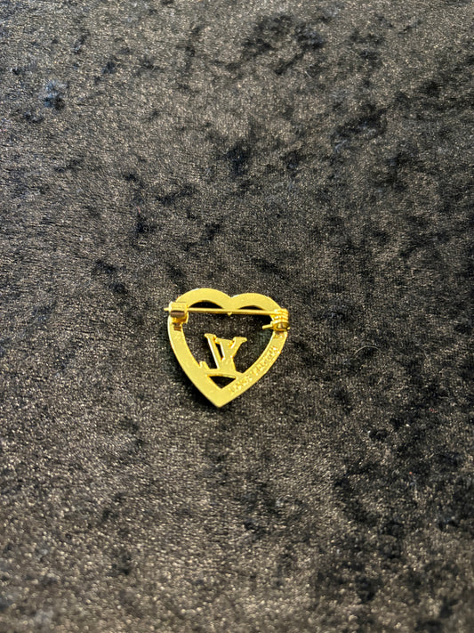Romantic Gold Heart Brooch