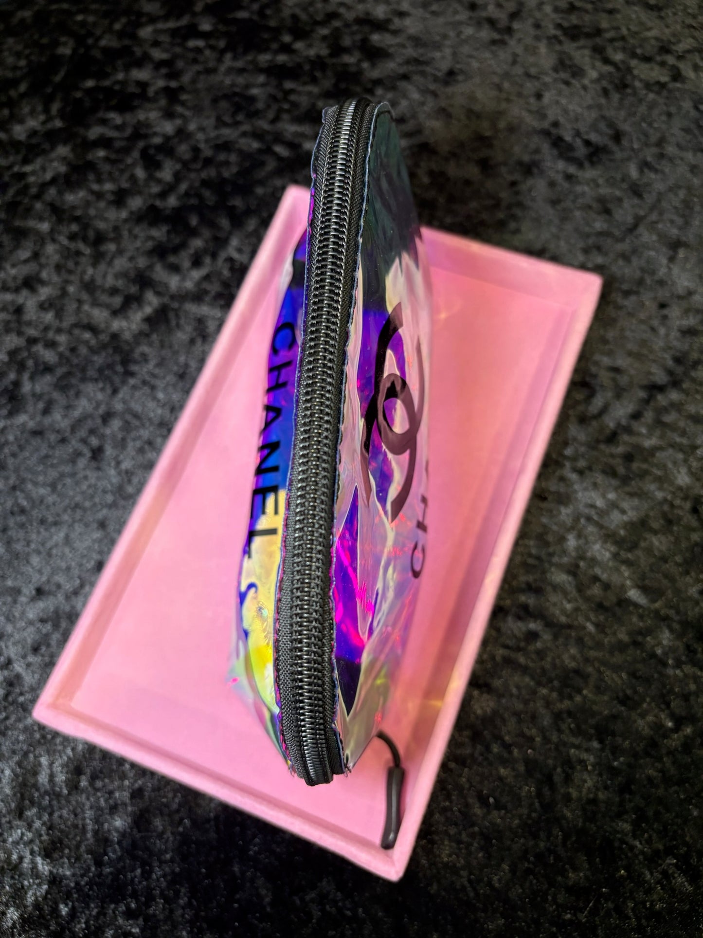 Holographic Glam Beauty Pouch