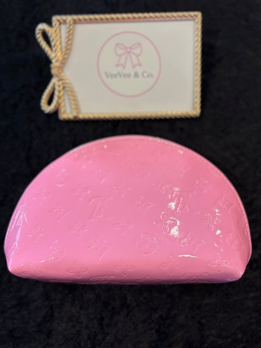 The Bold Pink Makeup Bag Set β 4-Piece Luxe Style