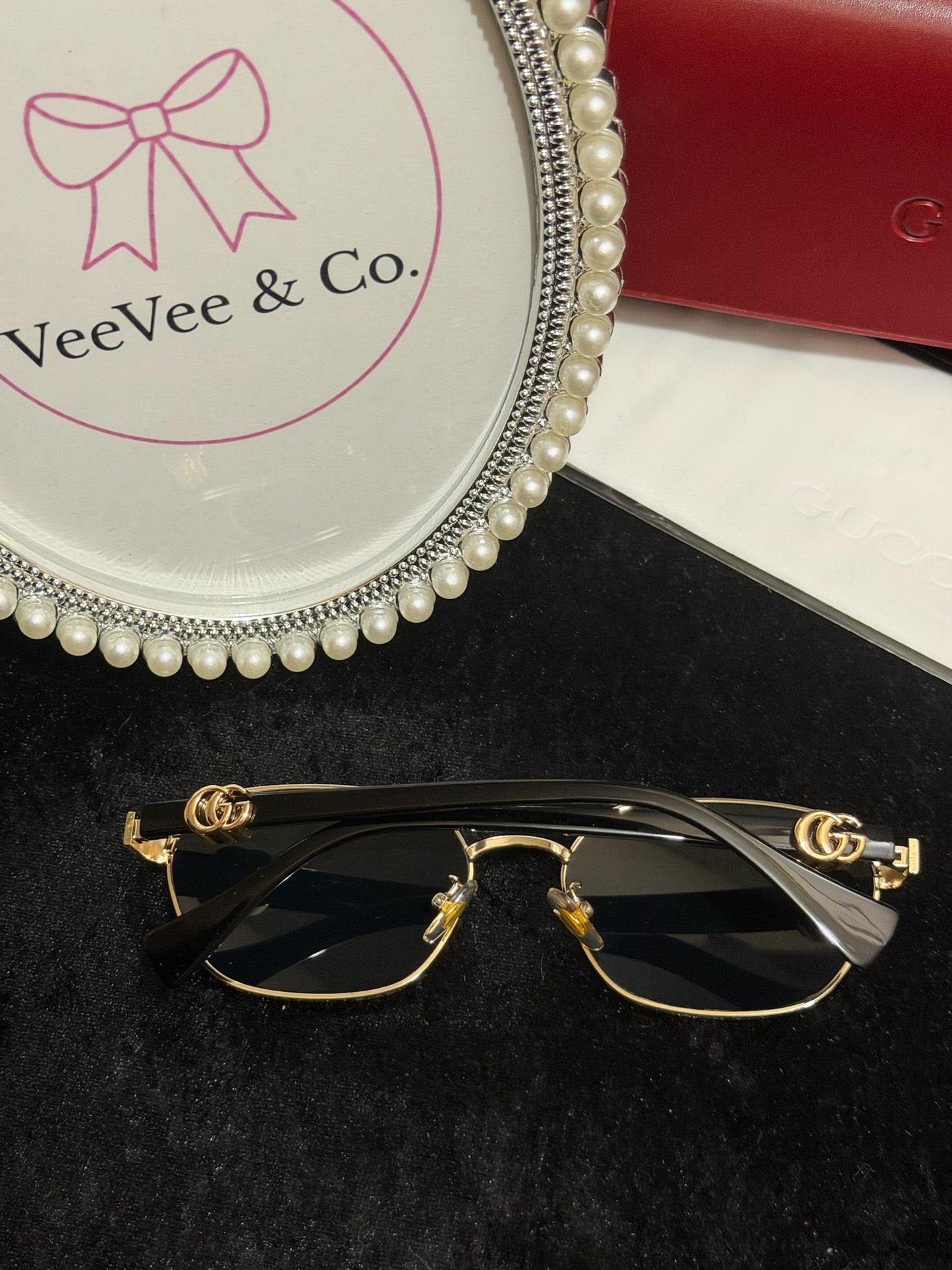Midnight Honey Oval Shades