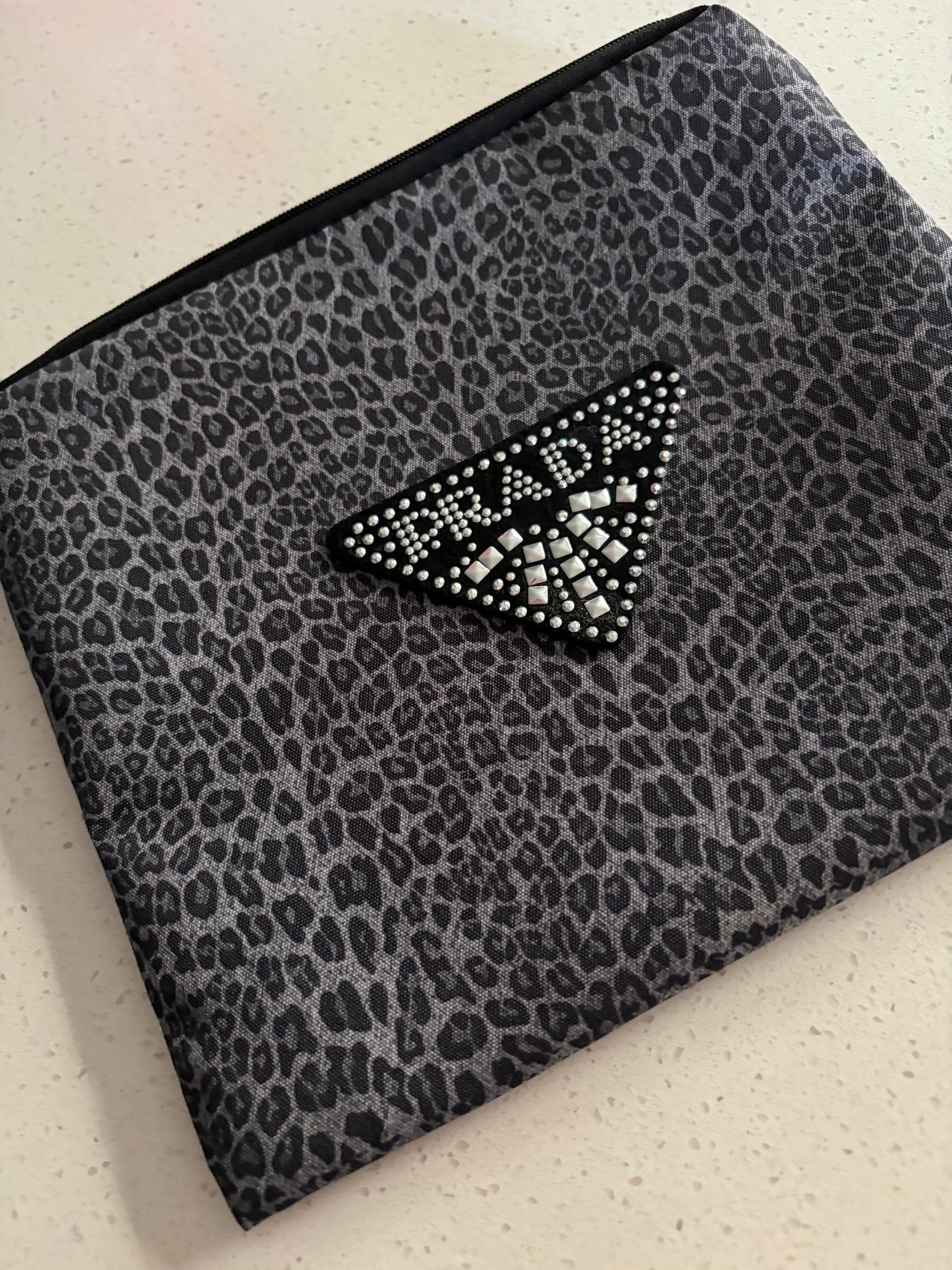 Chic Gray Leopard Rhinestone Zipper Pouch | Everyday Cosmetic & Travel Bag