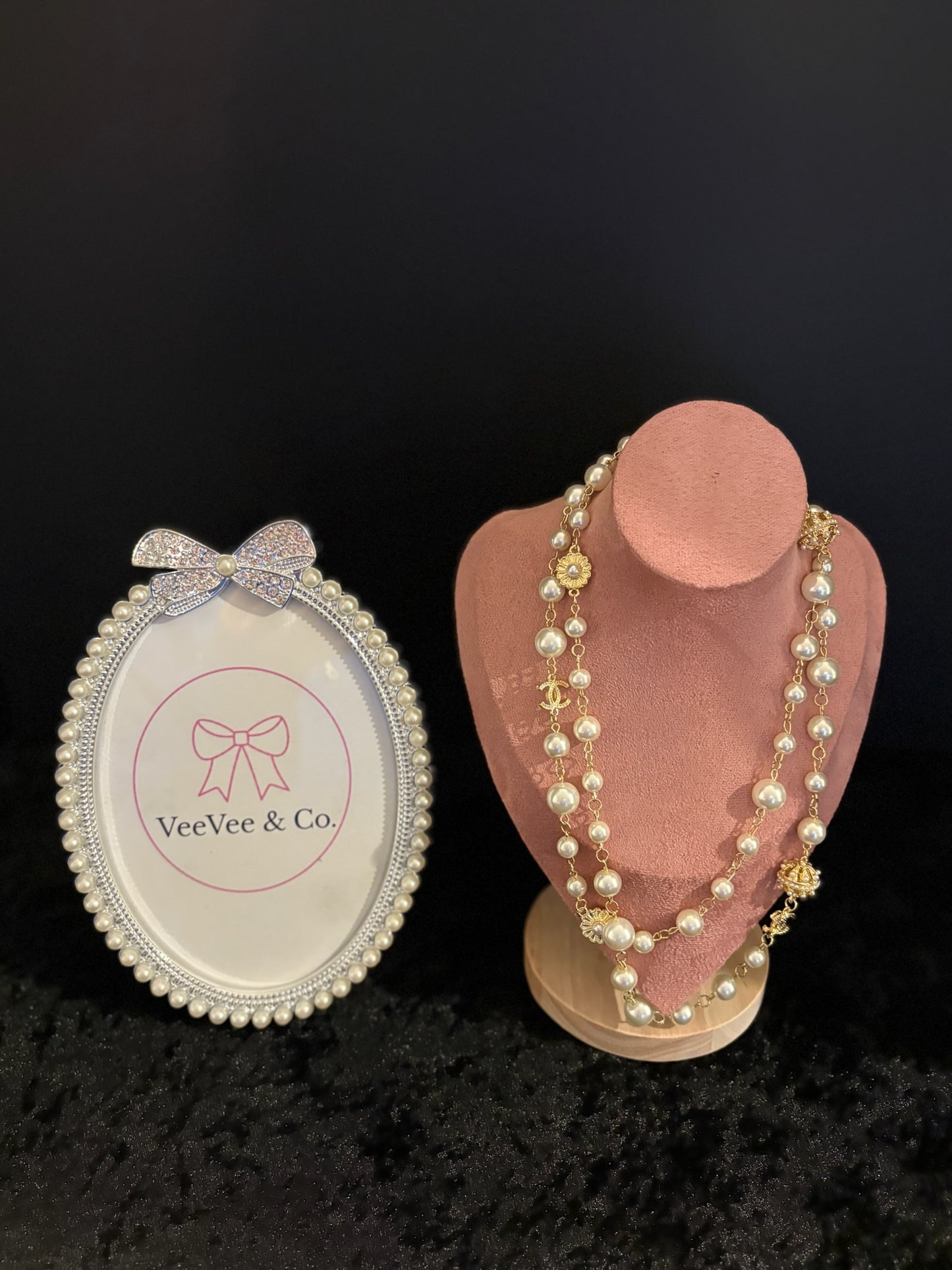 Golden Tide Pearl Chain