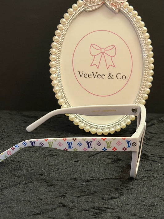 Vacay Mode Sunglasses