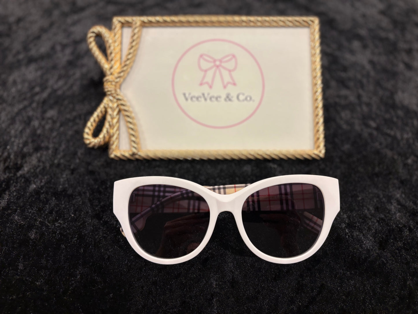 Snow White Sunnies