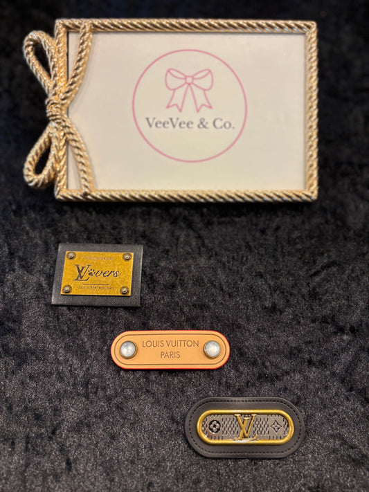 Luxe Label Charms