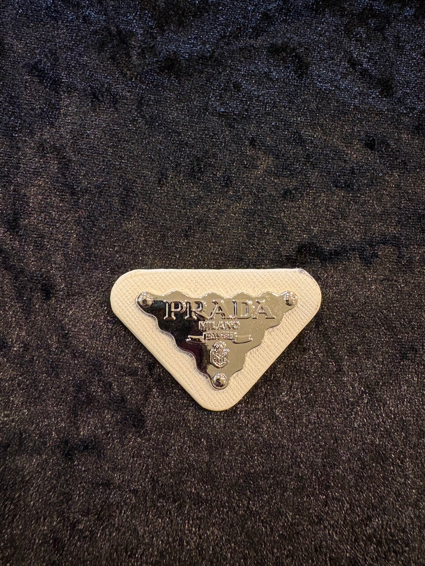 Milano Triangle Charms