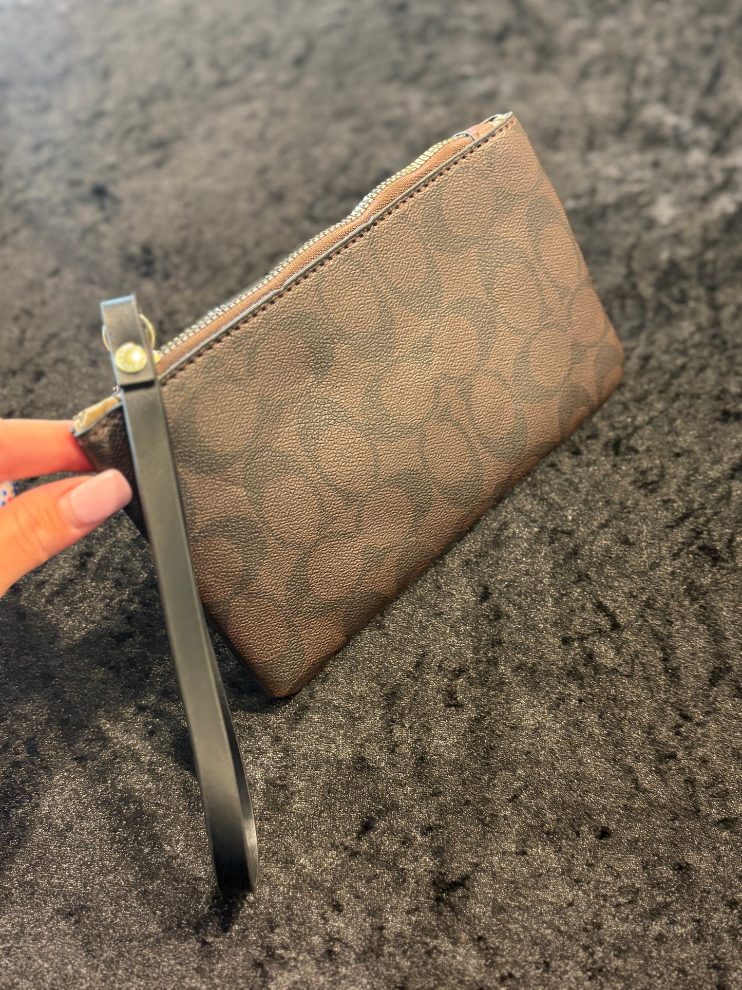 Luxe Trio Travel Set – Brown Monogram Tote, Pouch & Wristlet