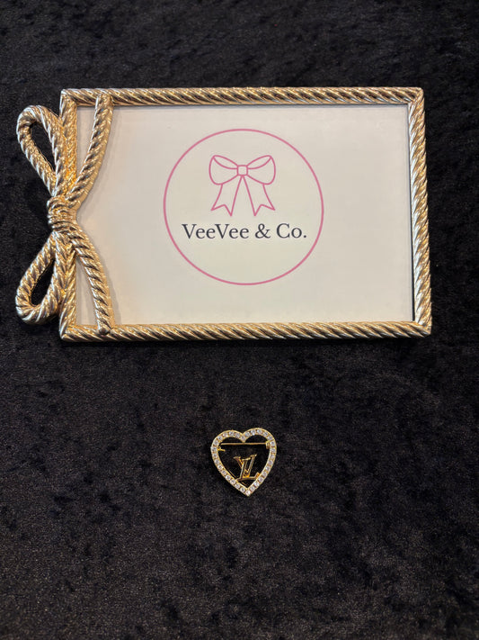 Romantic Gold Heart Brooch