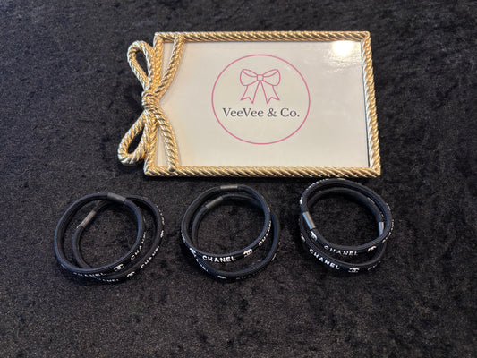 Everyday Chic Logo Hair Ties | Black Elastic Set