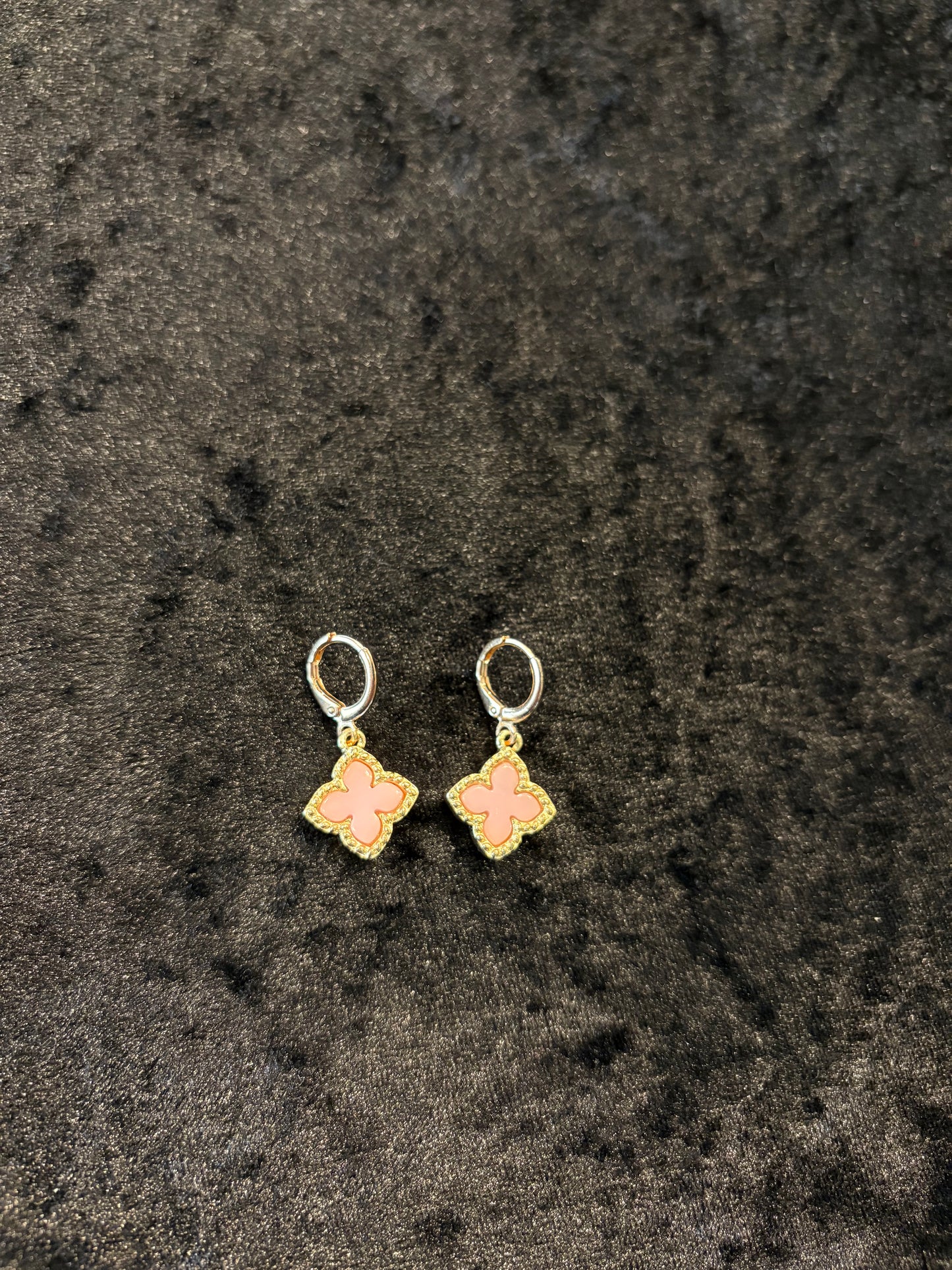 Pretty in Pink & Gold ✨ Statement Earrings + Screw Band Ring Set