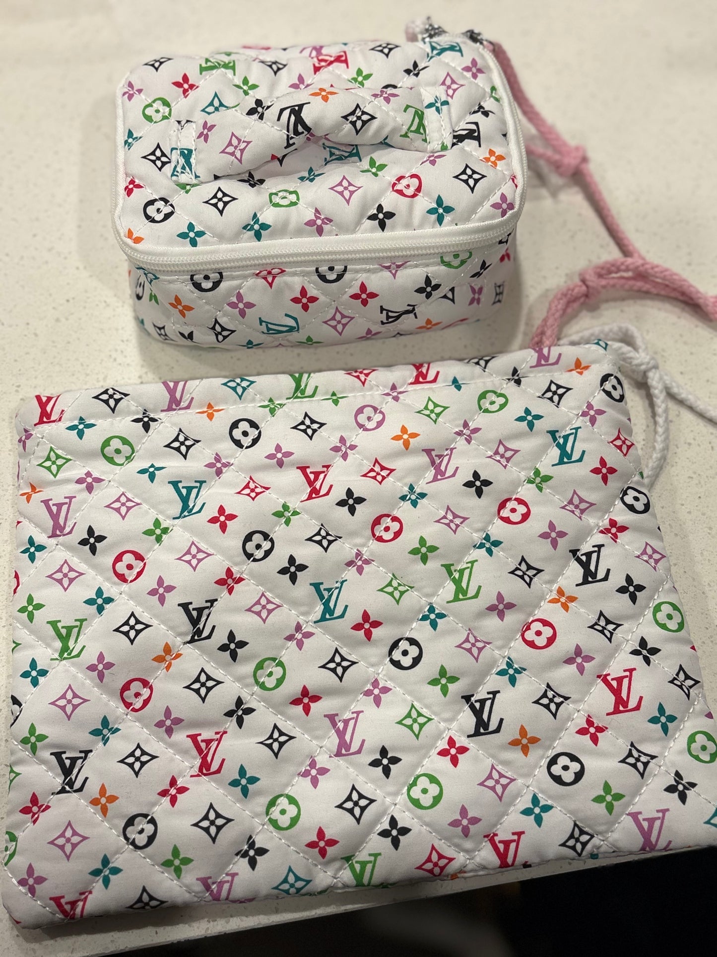 Chic Monogram Beauty Bag Set (2 piece)