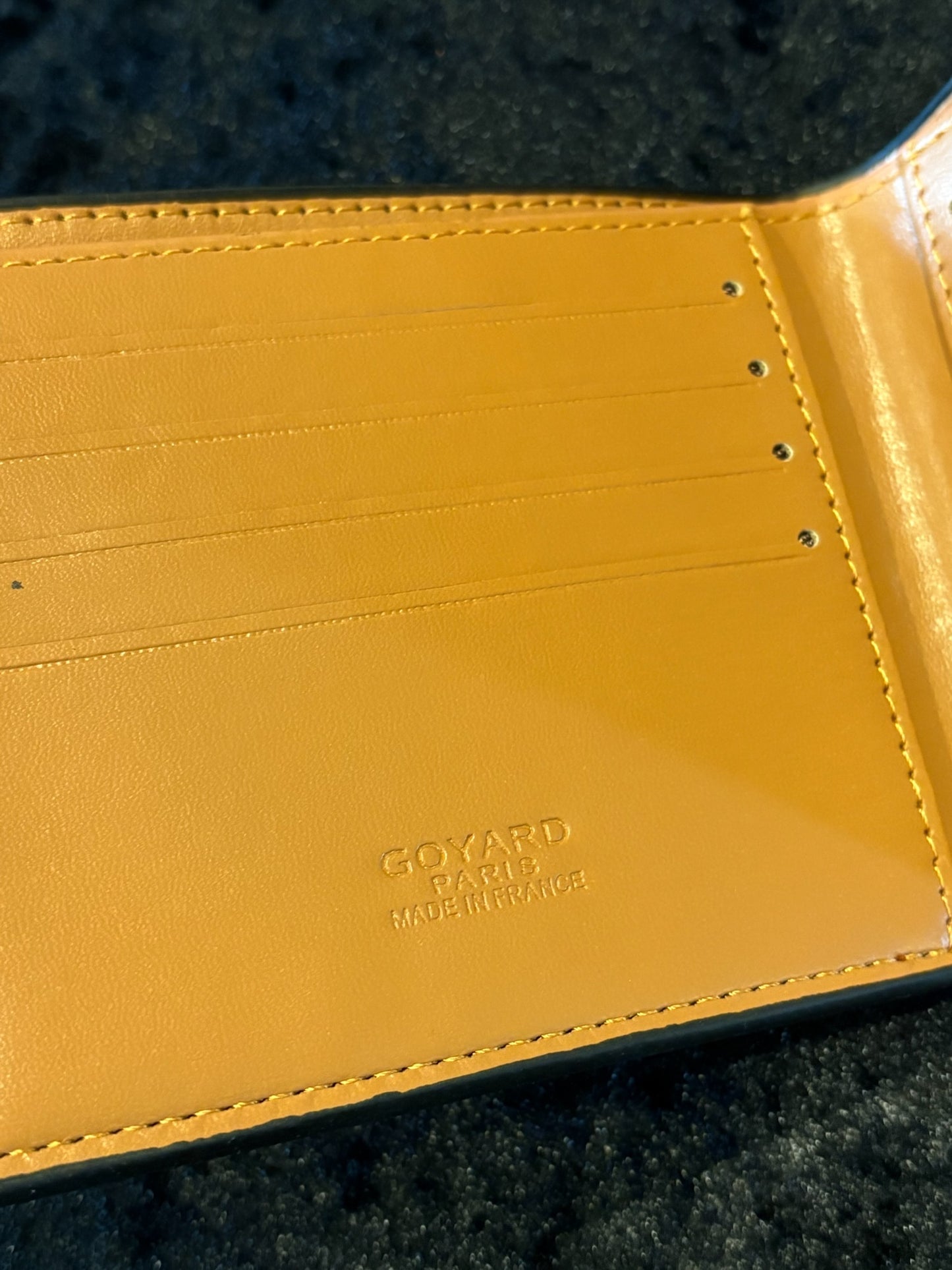 Minimalist Statement Wallet ✧ Brown Pattern Slim Bifold