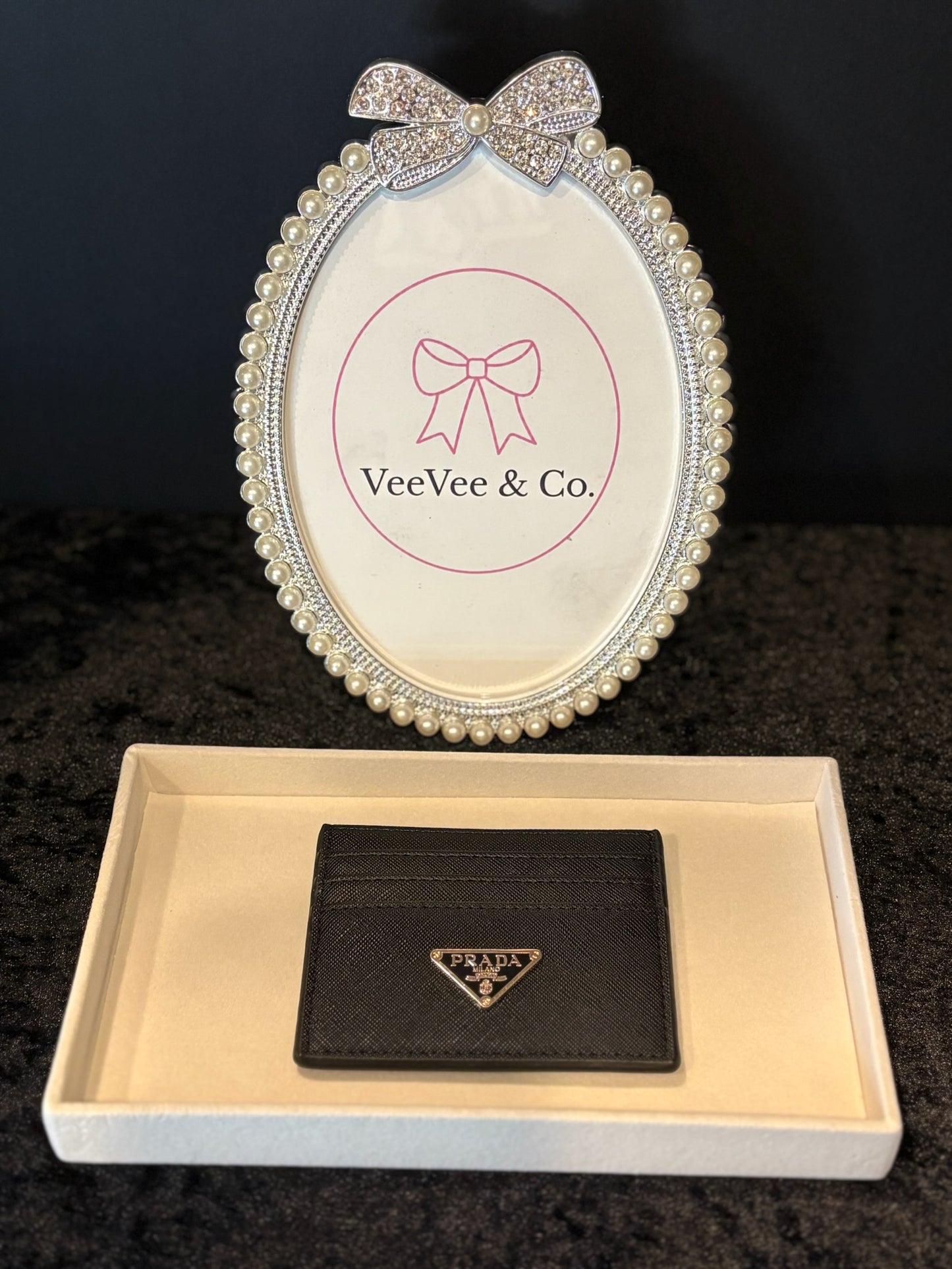 Classically Chic Card Holder