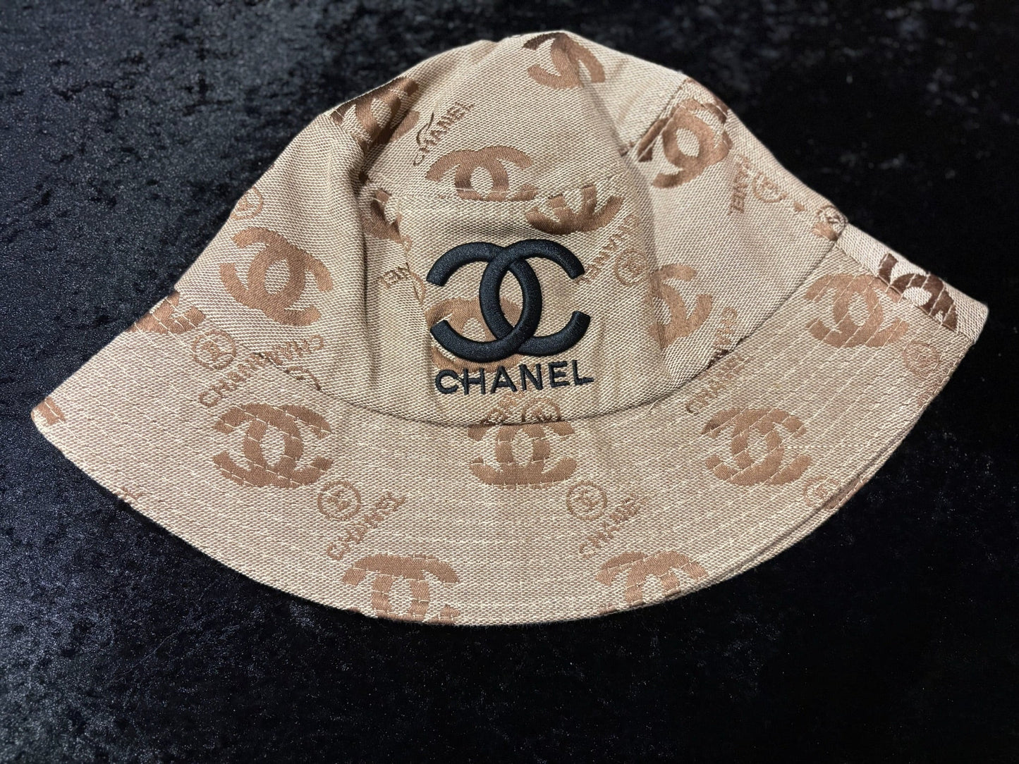 Brunch Babe Bucket Hat 🎀