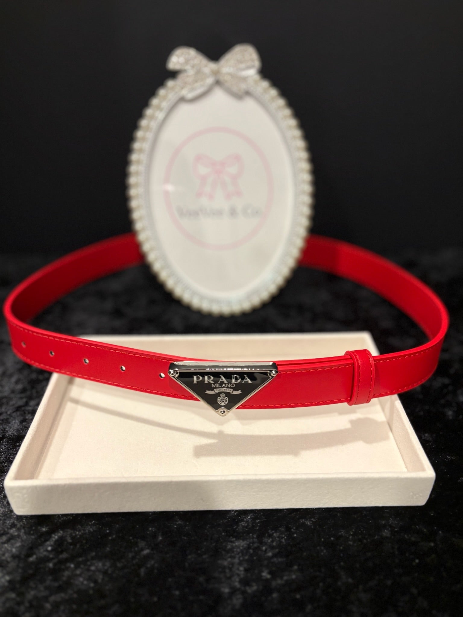 Rouge Icon Waist Belt – Sleek Triangle Statement Buckle