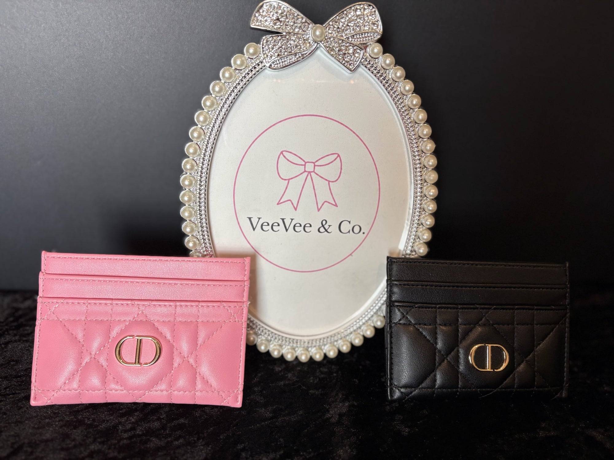 Downtown Quilted Card Holders