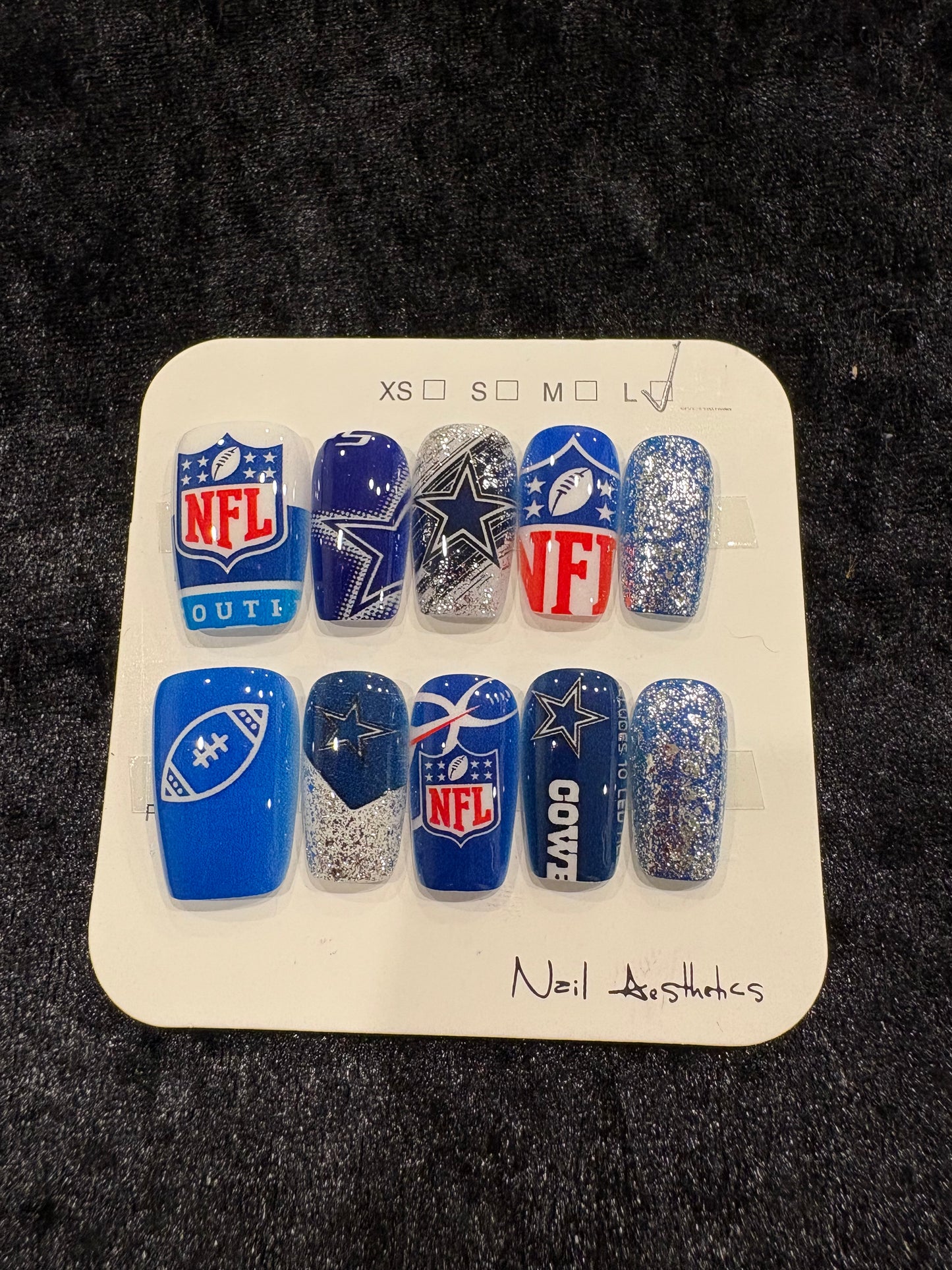 America’s Sweetheart Game Day Nails
