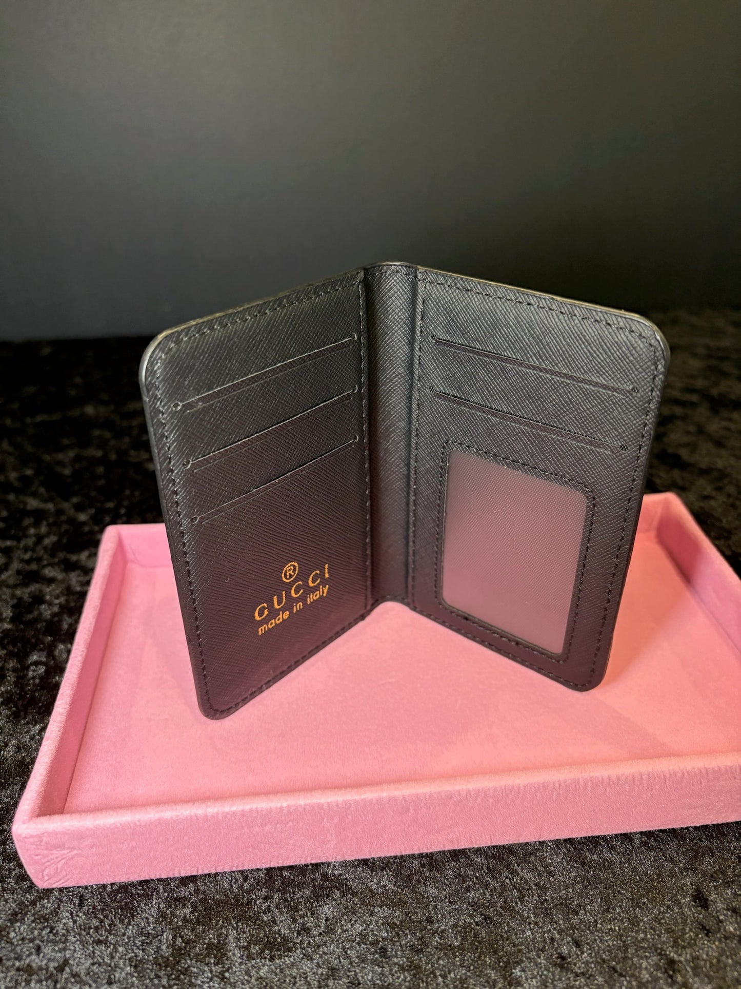 Onyx Luxe Card Keeper