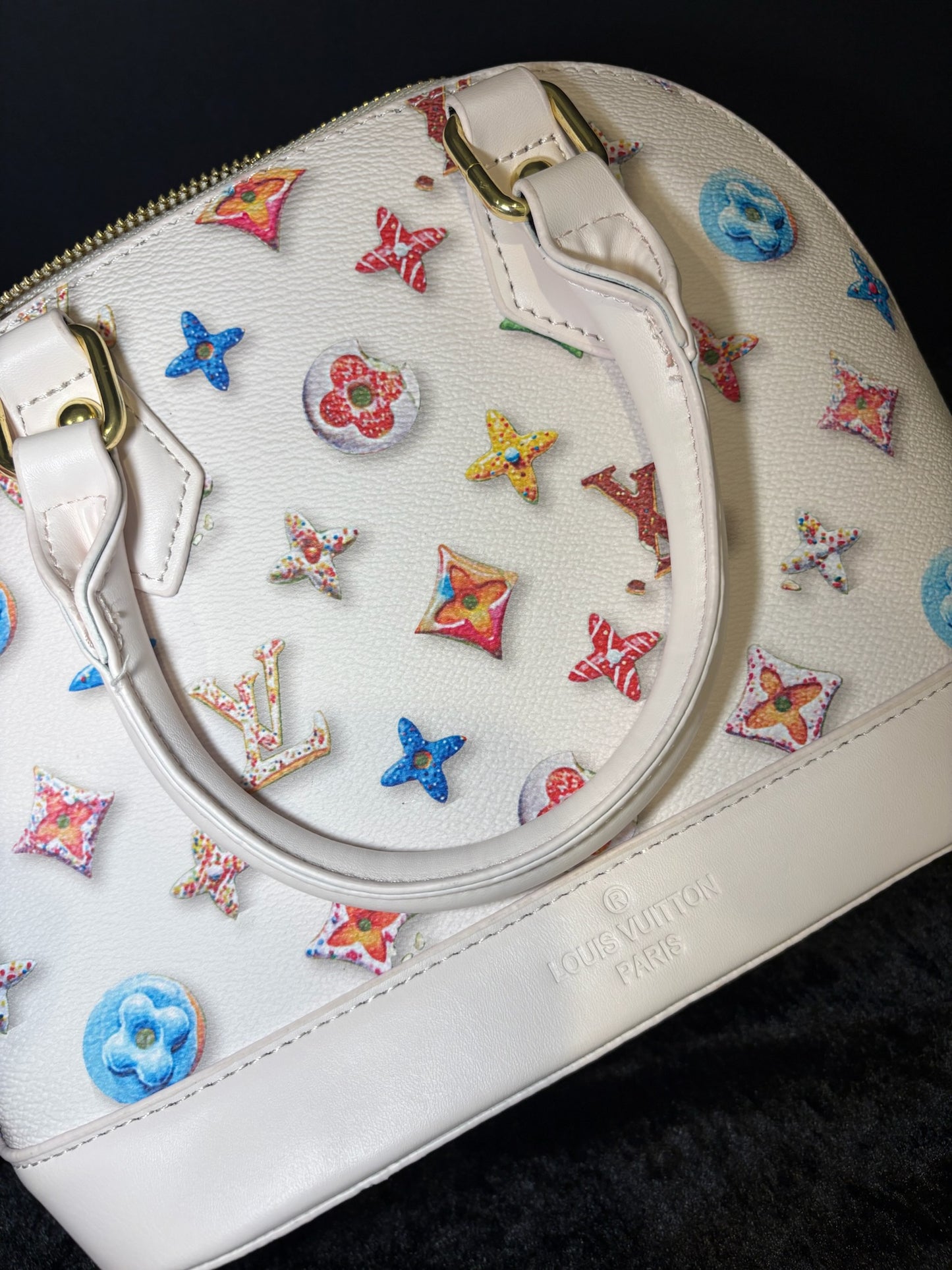 🍩✨ Sweet Luxe Handbag & Wallet Set 👜🤍
