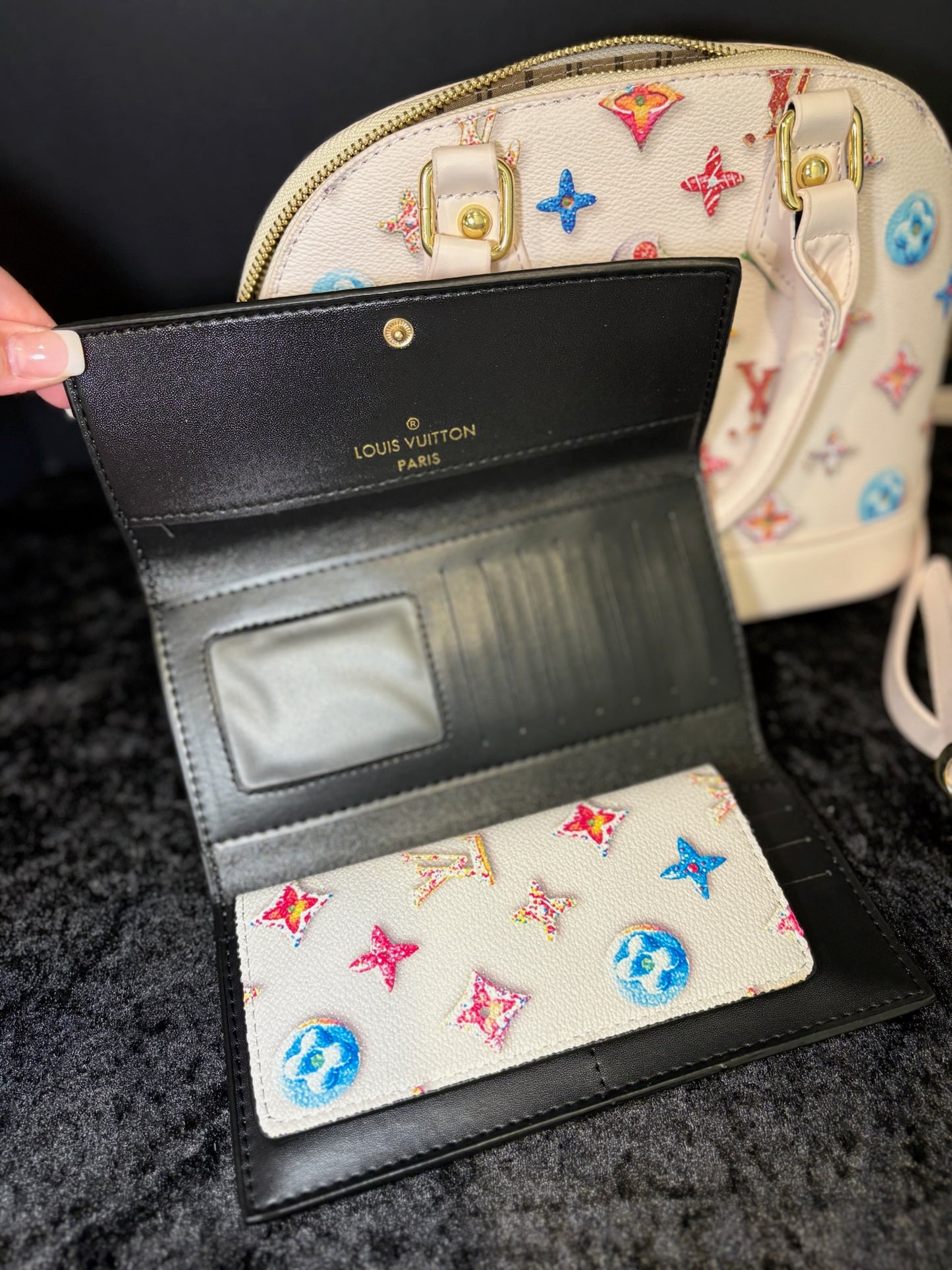 🍩✨ Sweet Luxe Handbag & Wallet Set 👜🤍