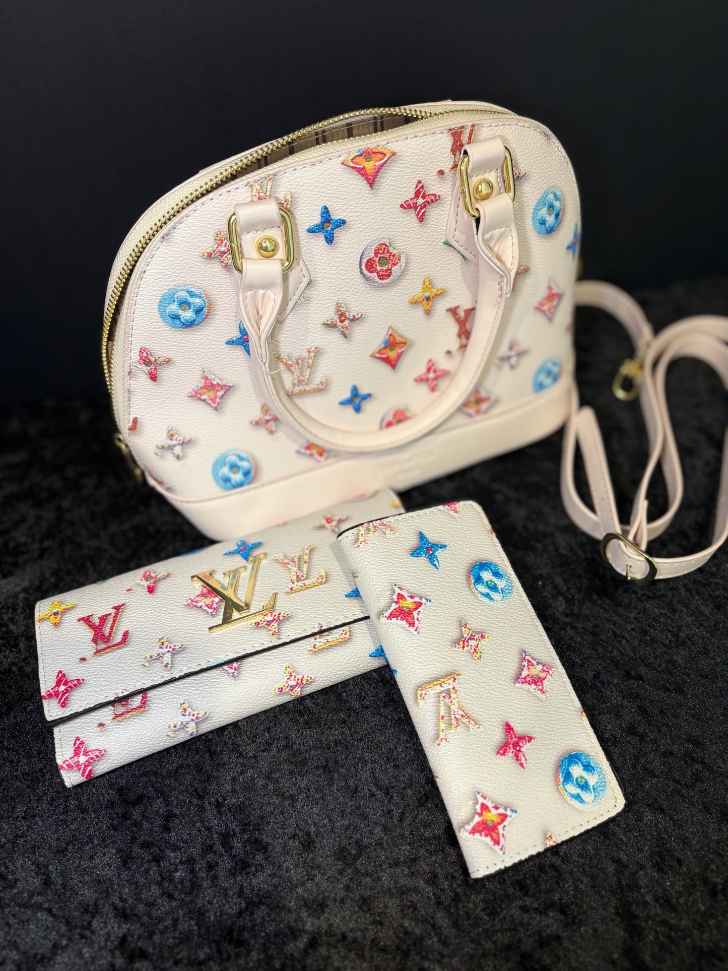 🍩✨ Sweet Luxe Handbag & Wallet Set 👜🤍