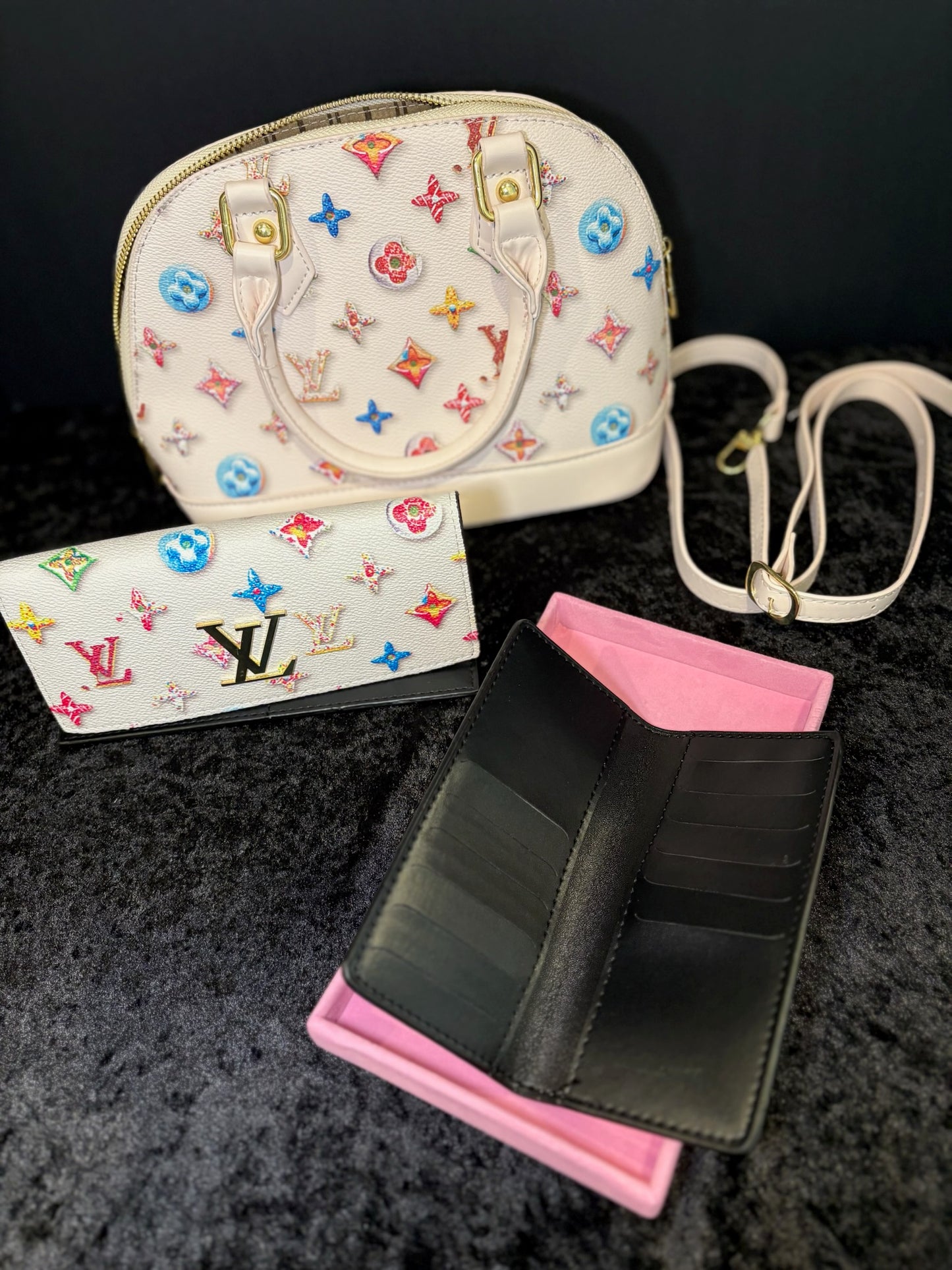 🍩✨ Sweet Luxe Handbag & Wallet Set 👜🤍