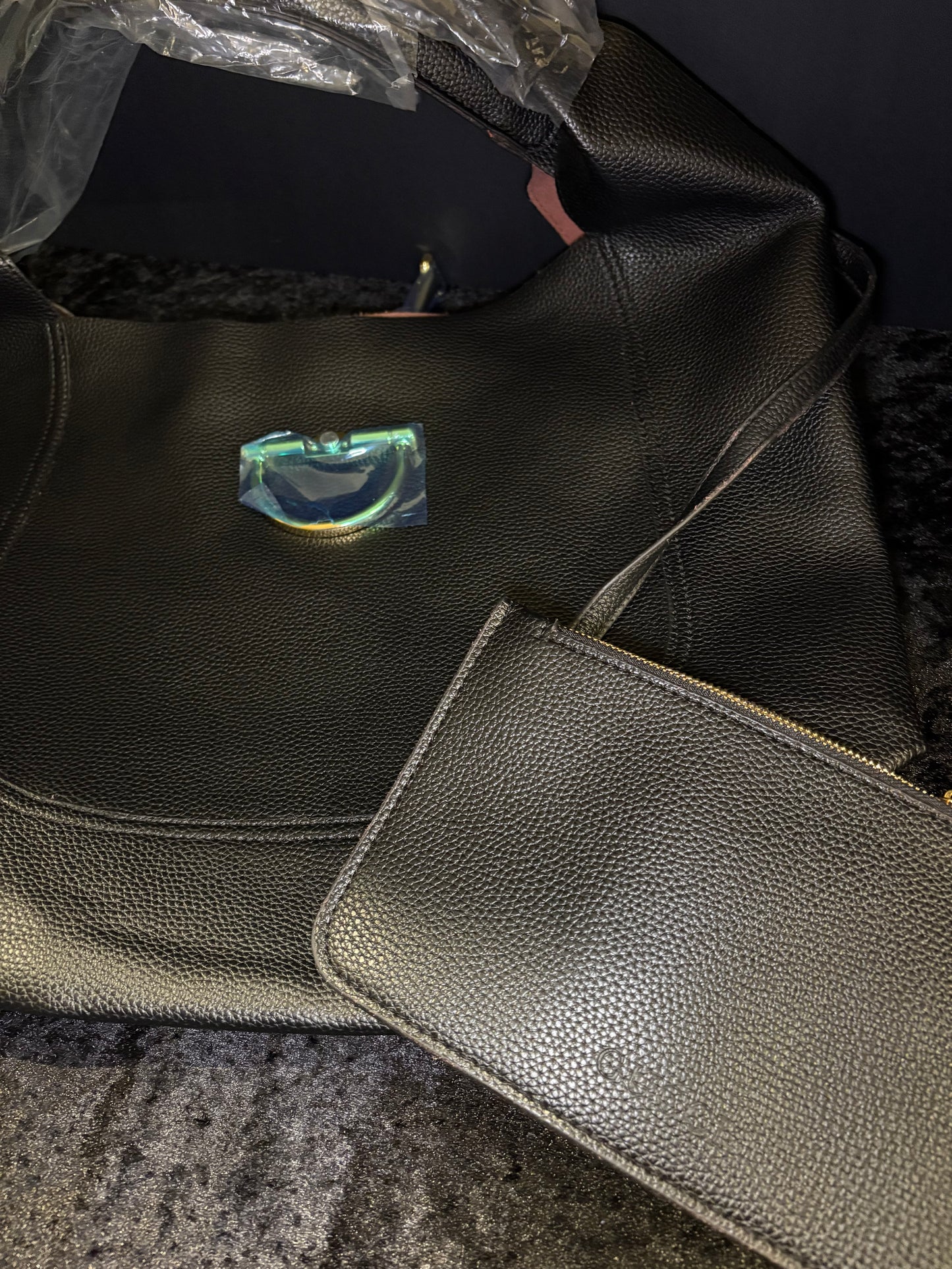 Everyday Elegance Shoulder Purse