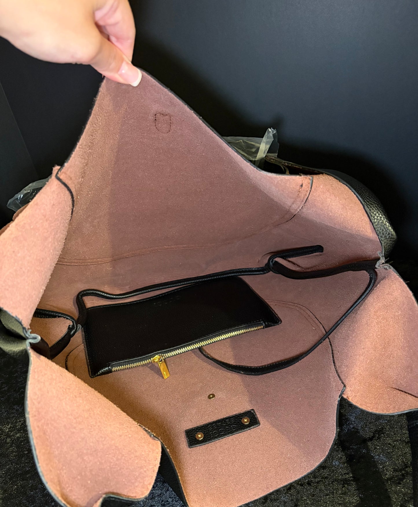 Everyday Elegance Shoulder Purse