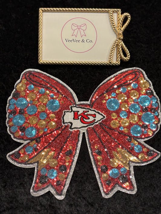 Arrowhead Sparkle Bow Iron-On Patch