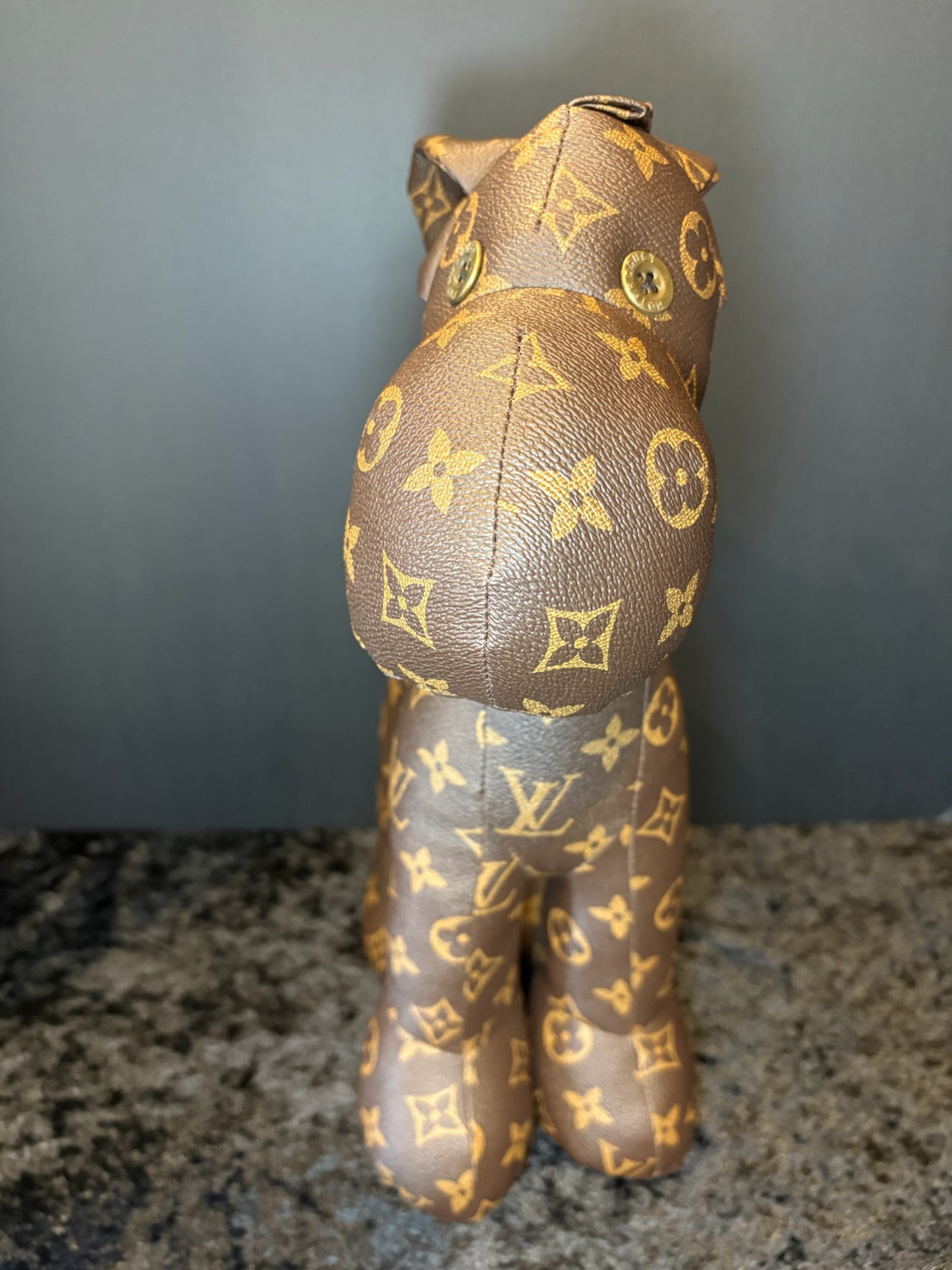 🤎✨ Luxe Faux Leather Collectibles | Bunny & Mule Decor