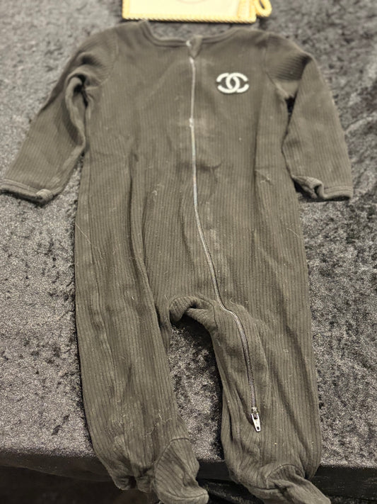 Mini Luxe Icon Onesie ~ SIZE 6/9M