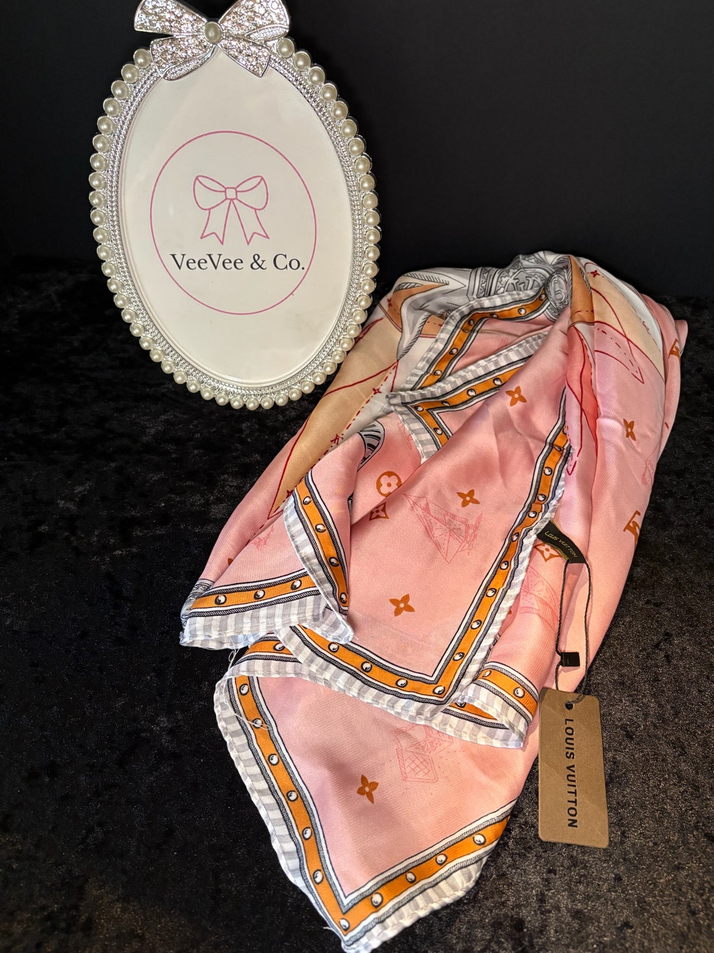 🩷✨ Blush Luxe Scarf