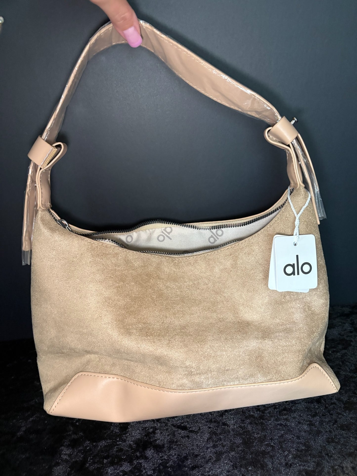 🤎✨ Cozy Chic Suede Bag | Tan Convertible Crossbody