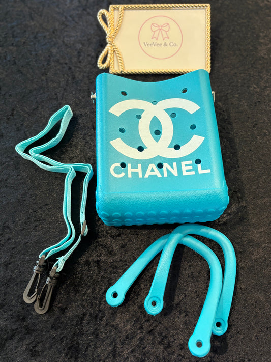 The Icon Carry Tote – Ocean Glow Edition
