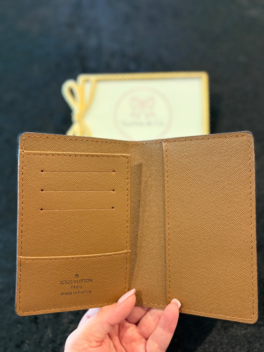 The Jetsetter Passport Case