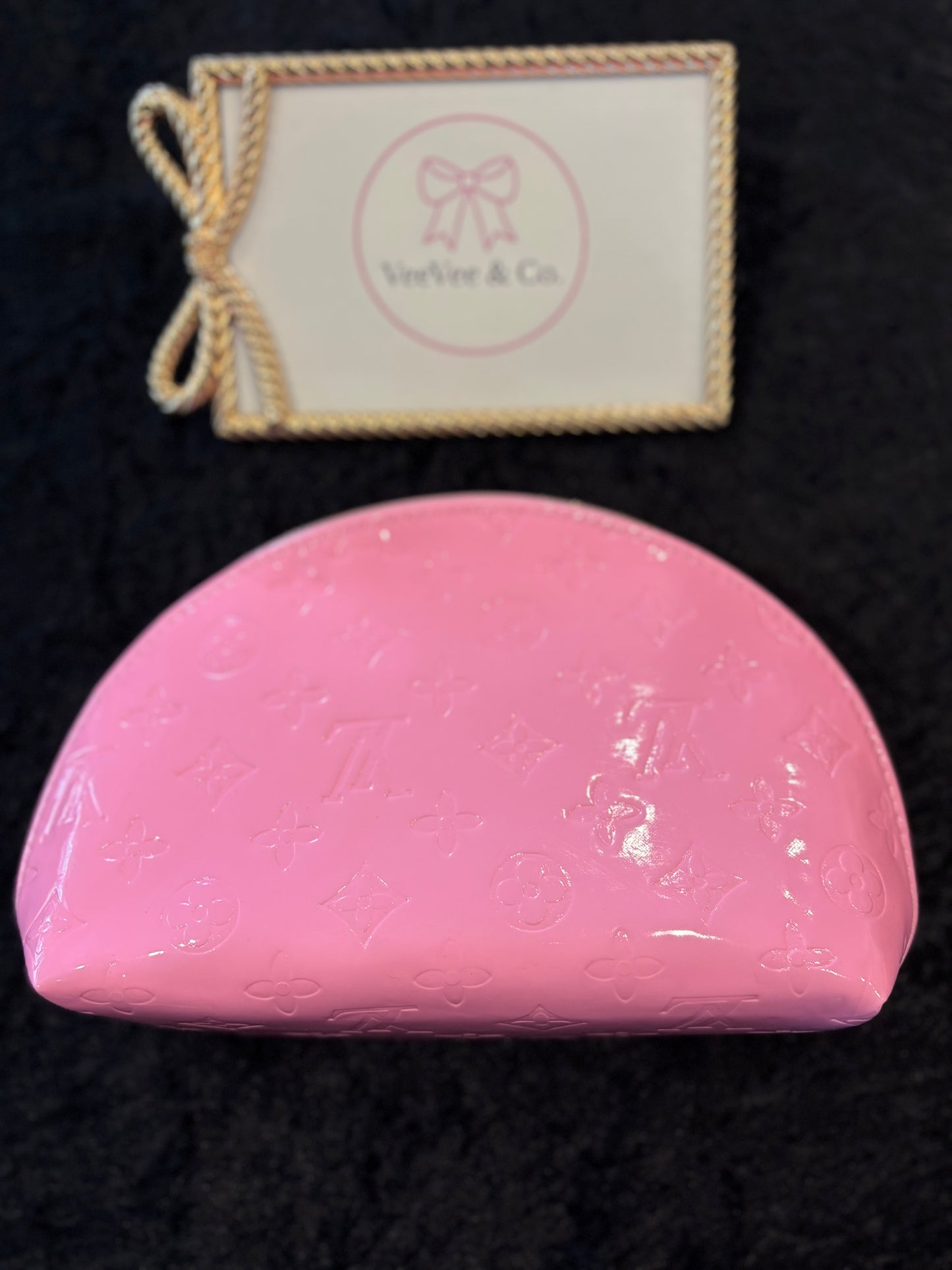 The Bold Pink Makeup Bag Set – 4-Piece Luxe Style