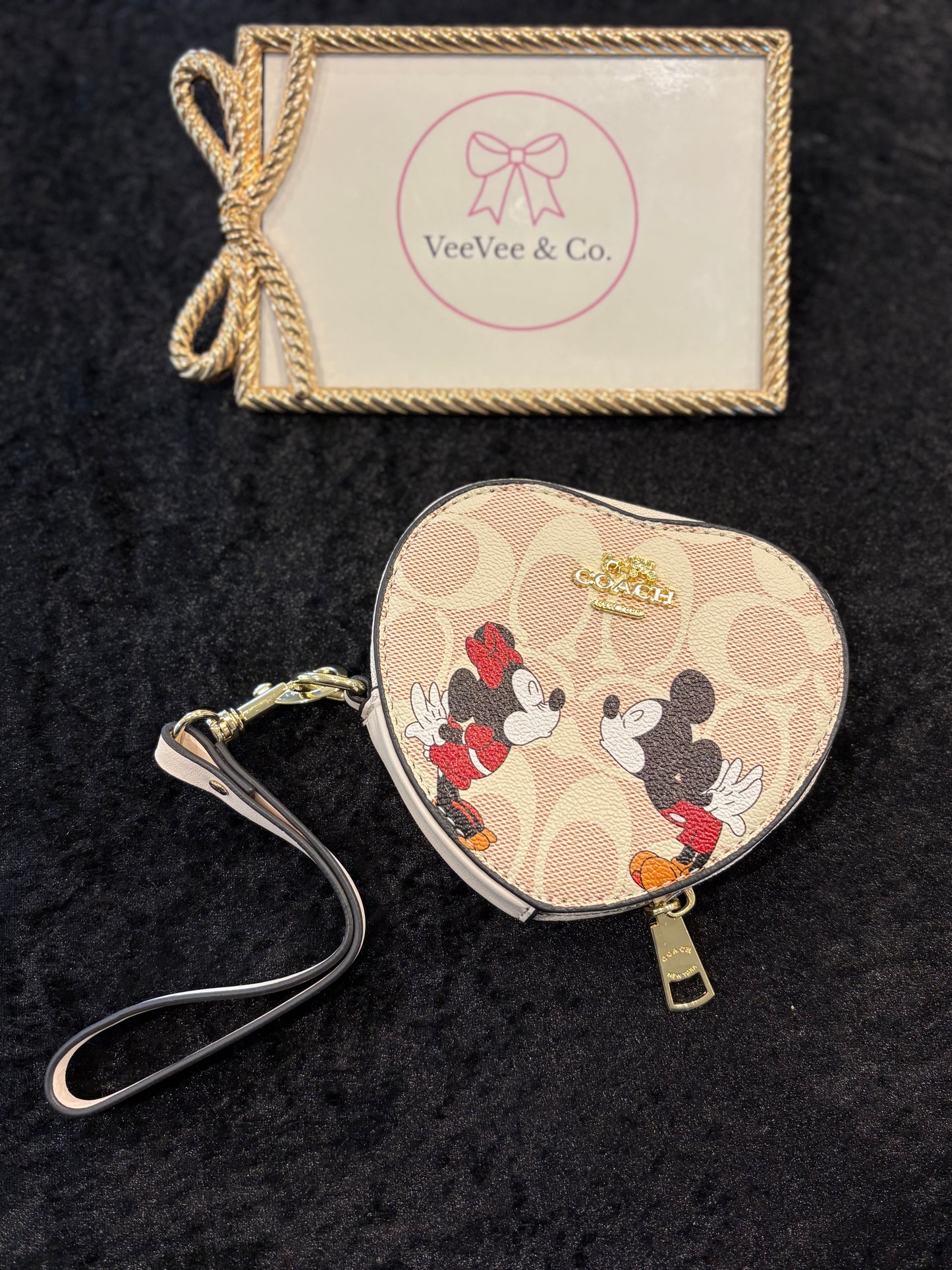 Everyday Cute Character Bag – Mickey & Minnie, Versatile