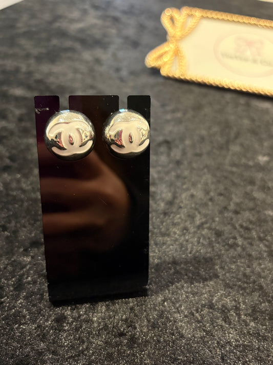 Chrome Glow Dome Studs