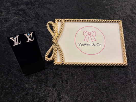 Frosted Chic Earrings – Minimal Luxe Studs