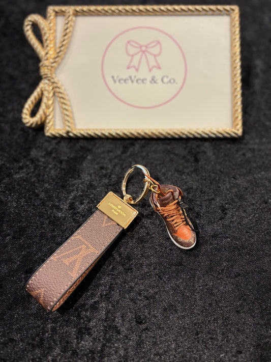Court Luxe Sneaker Charm