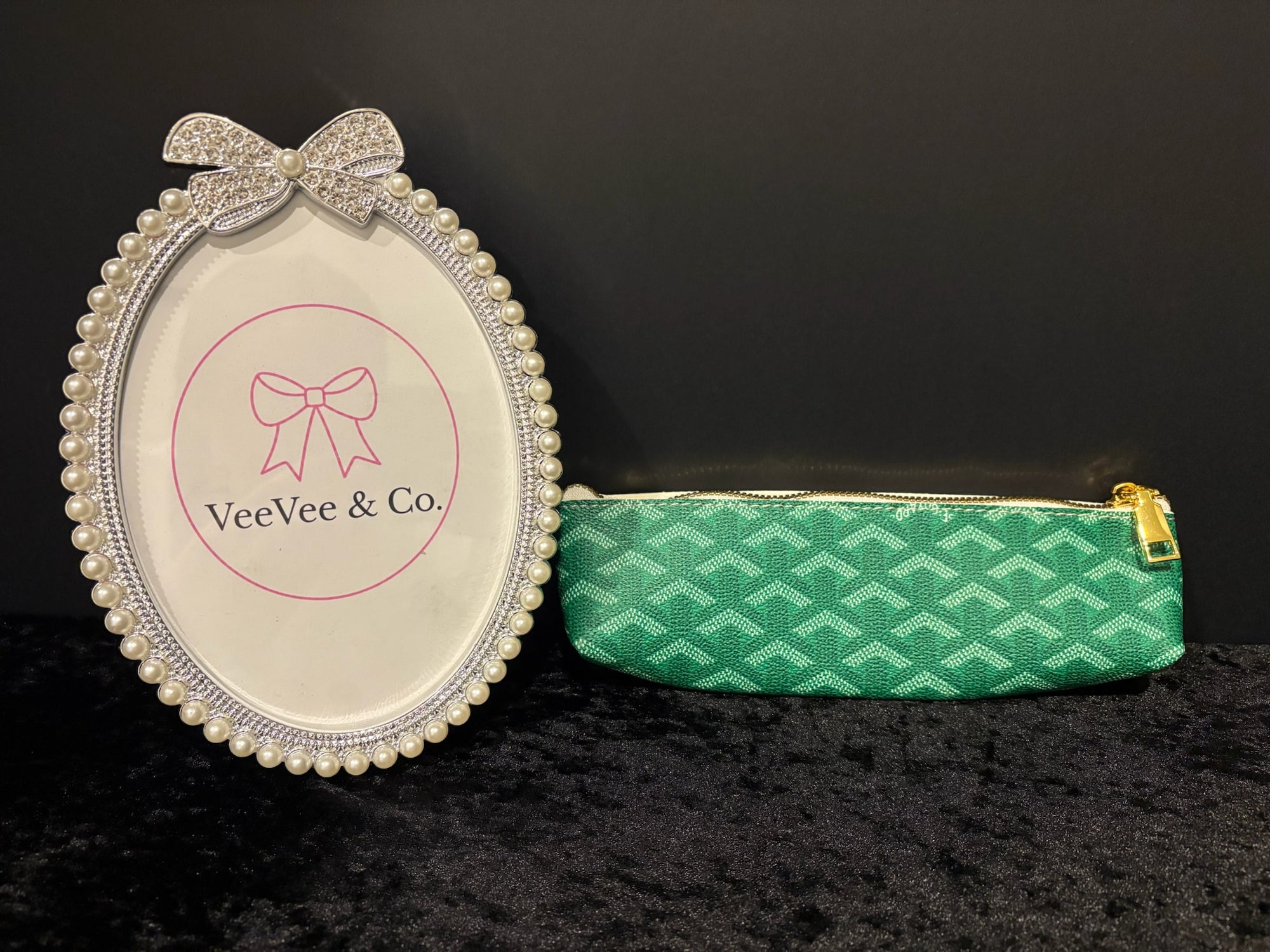 💚✨ Green Luxe Pencil Pouch | Gold Hardware Cutie