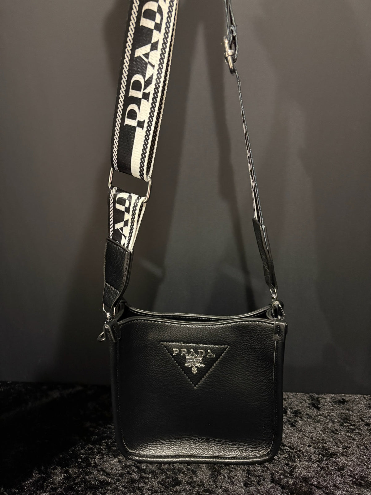 🖤🤍 City Girl Carryall | Black Pebbled Bag + Guitar Strap