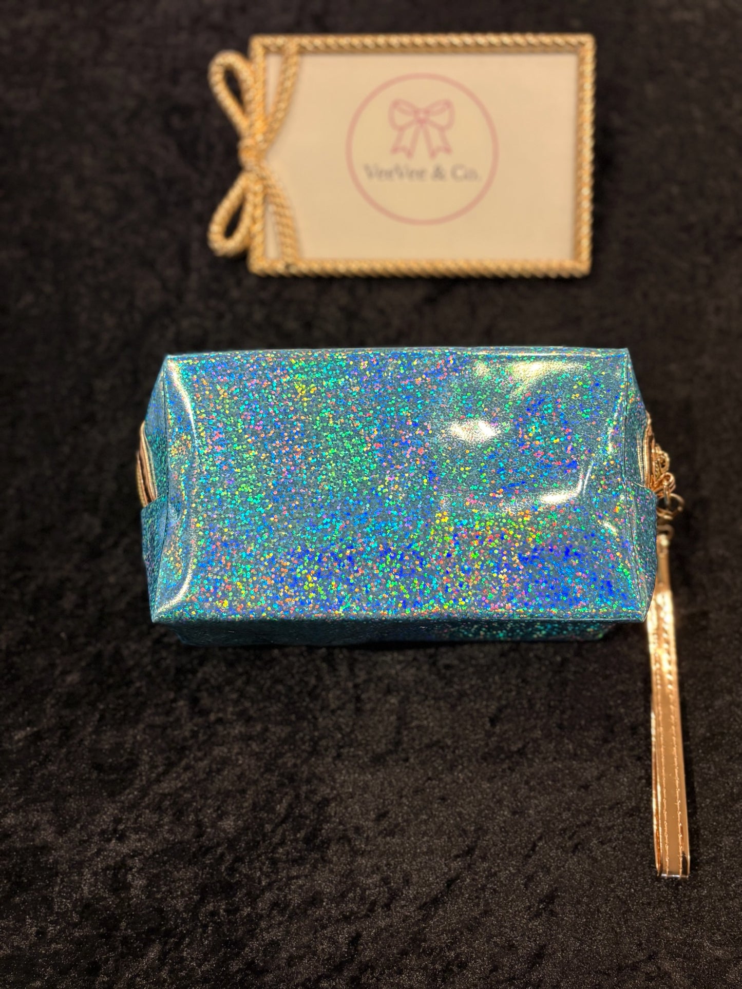 Glitter Shake Kitty Wristlet Pouch – Confetti Glam Edition