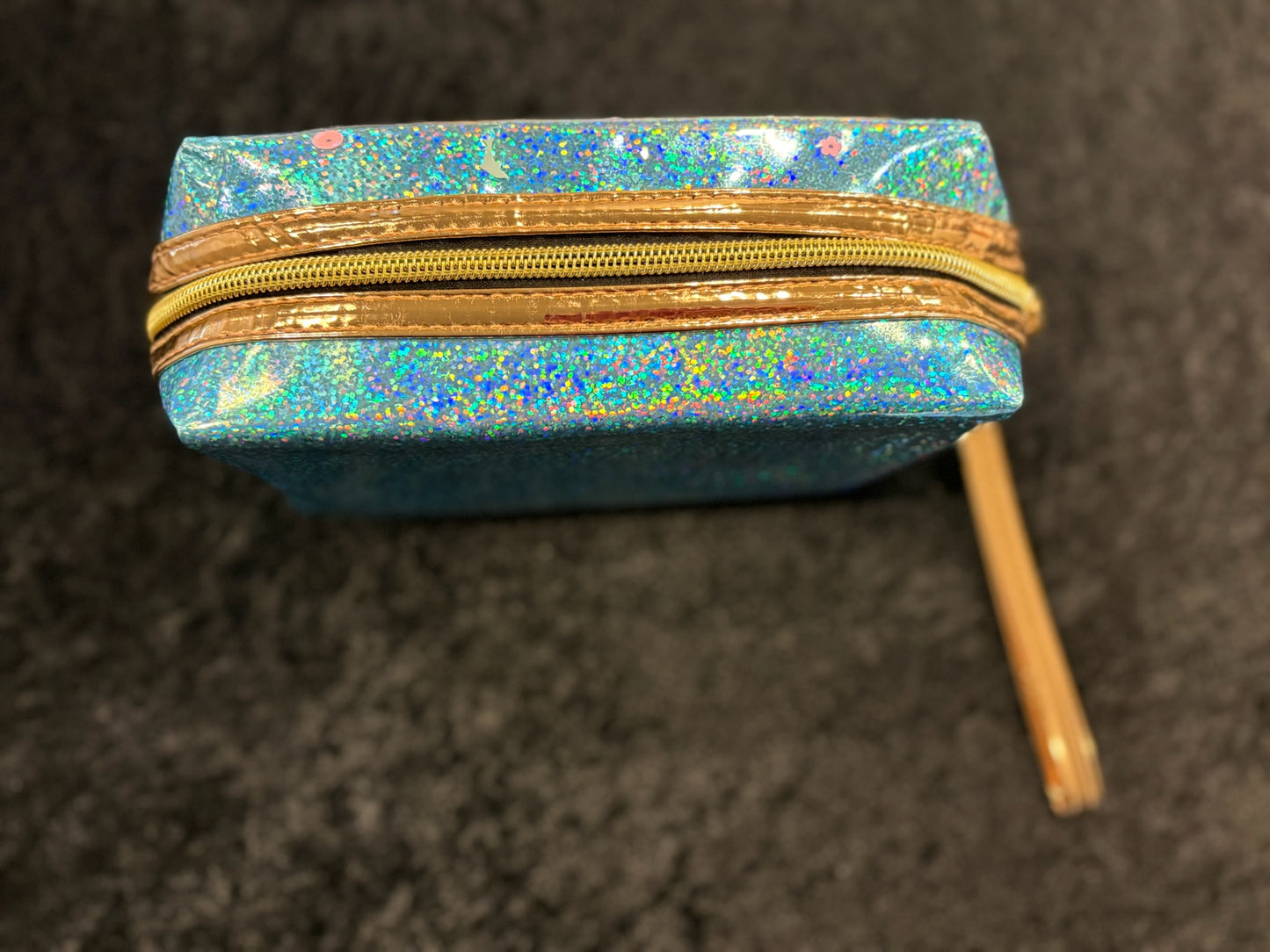Glitter Shake Kitty Wristlet Pouch – Confetti Glam Edition