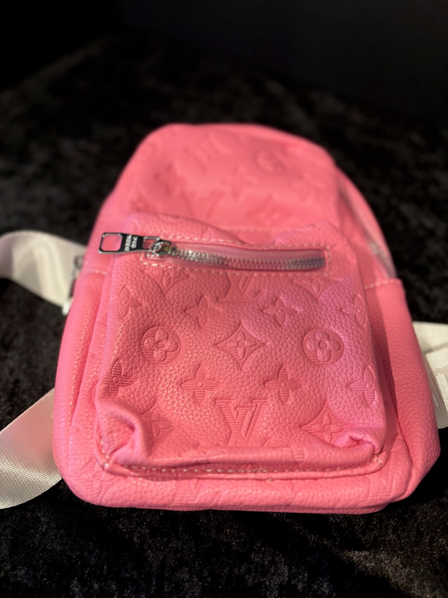 🎀✨ Sling & Slay Bags | Tan + Pink Double-Zip Crossbody