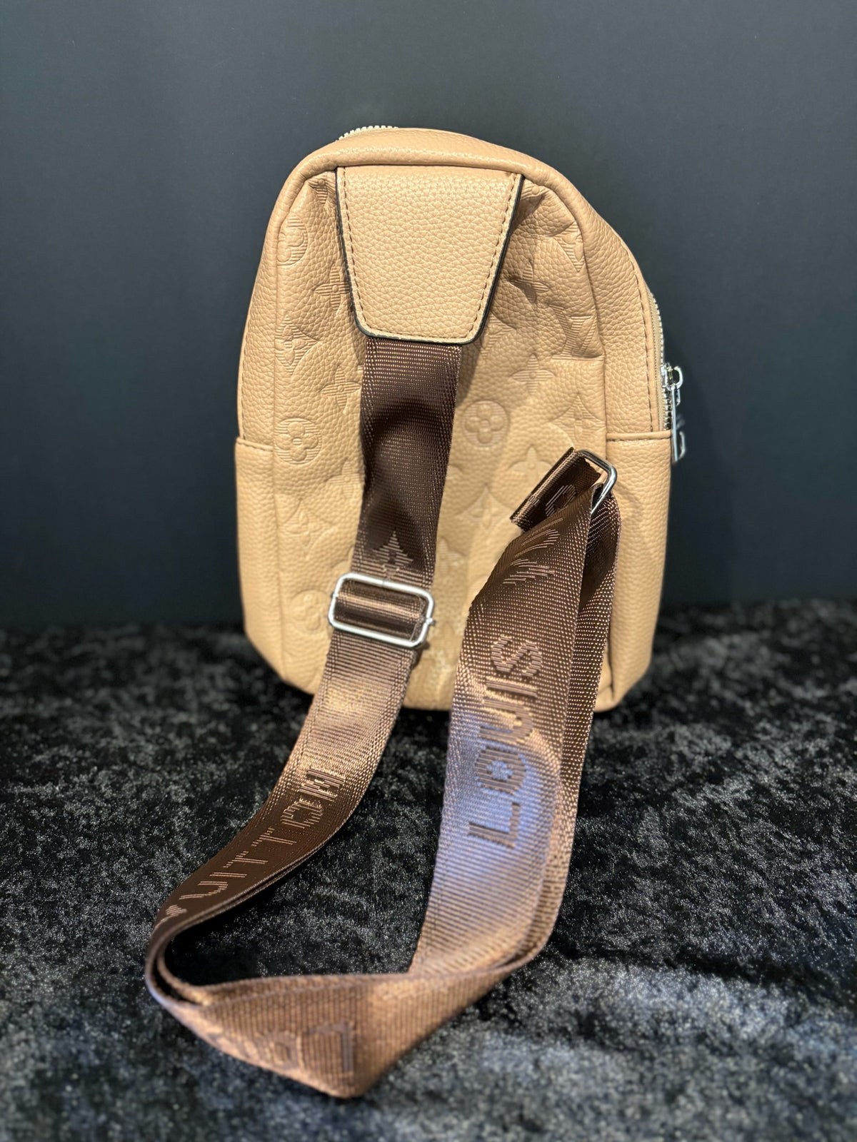 🎀✨ Sling & Slay Bags | Tan + Pink Double-Zip Crossbody