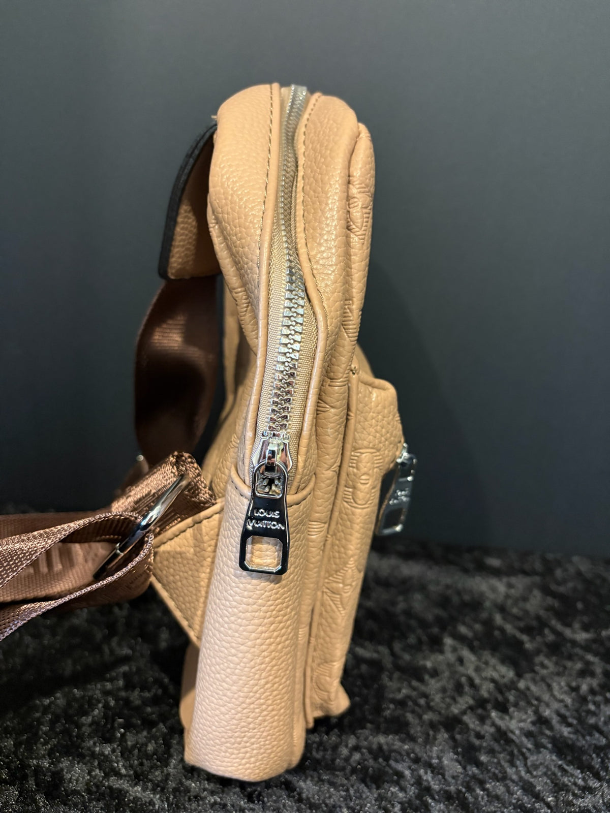 🎀✨ Sling & Slay Bags | Tan + Pink Double-Zip Crossbody